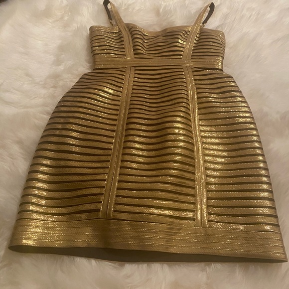 BCBG MAXAZRIA DRESS - Picture 4 of 6